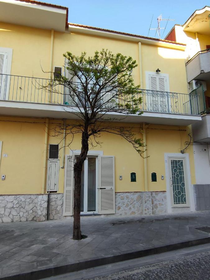Botteghelle Home Casalnuovo Di Napoli Luaran gambar